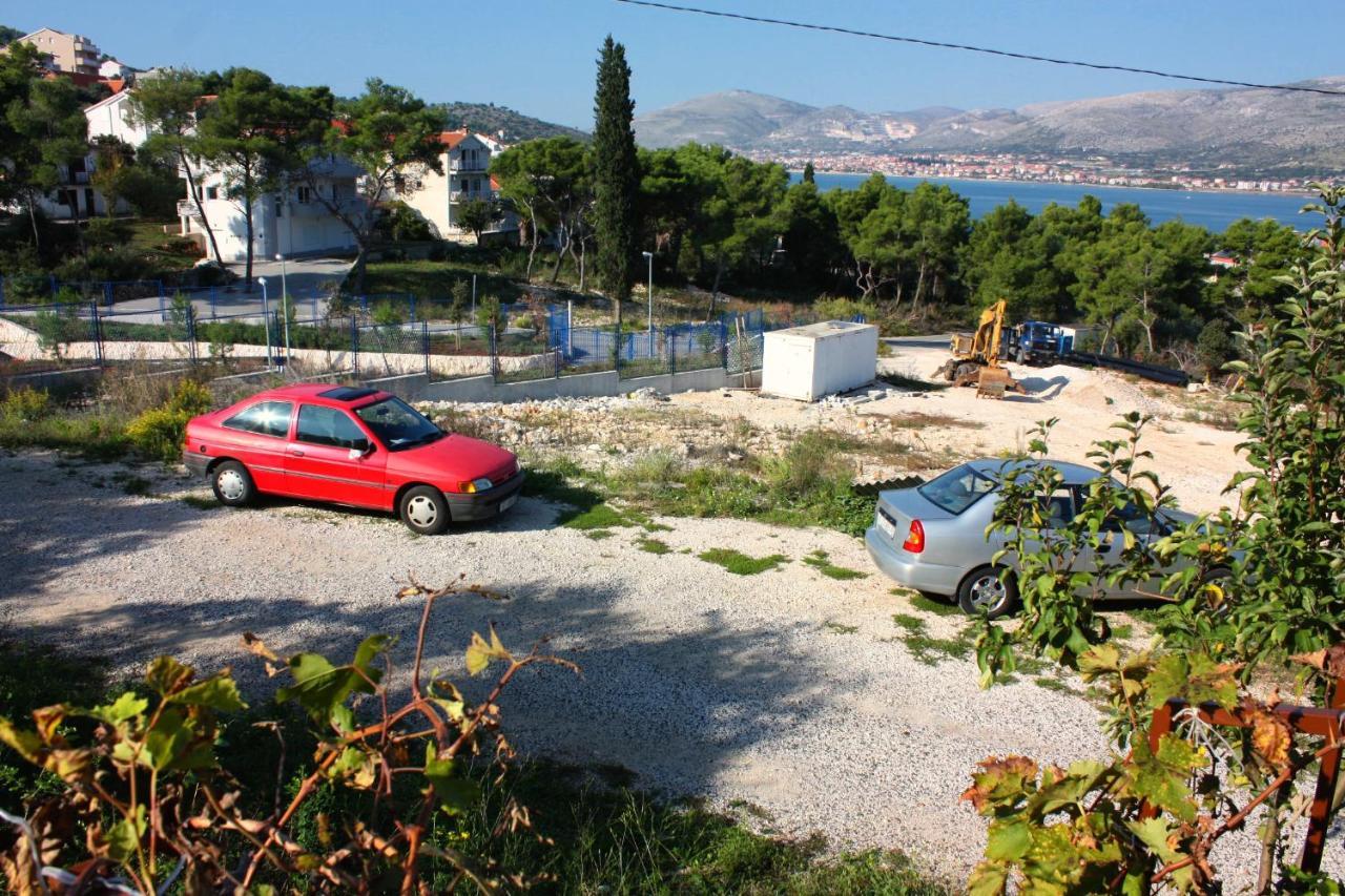 Apartments With A Parking Space Arbanija, Ciovo - 5228 Trogir Exterior photo