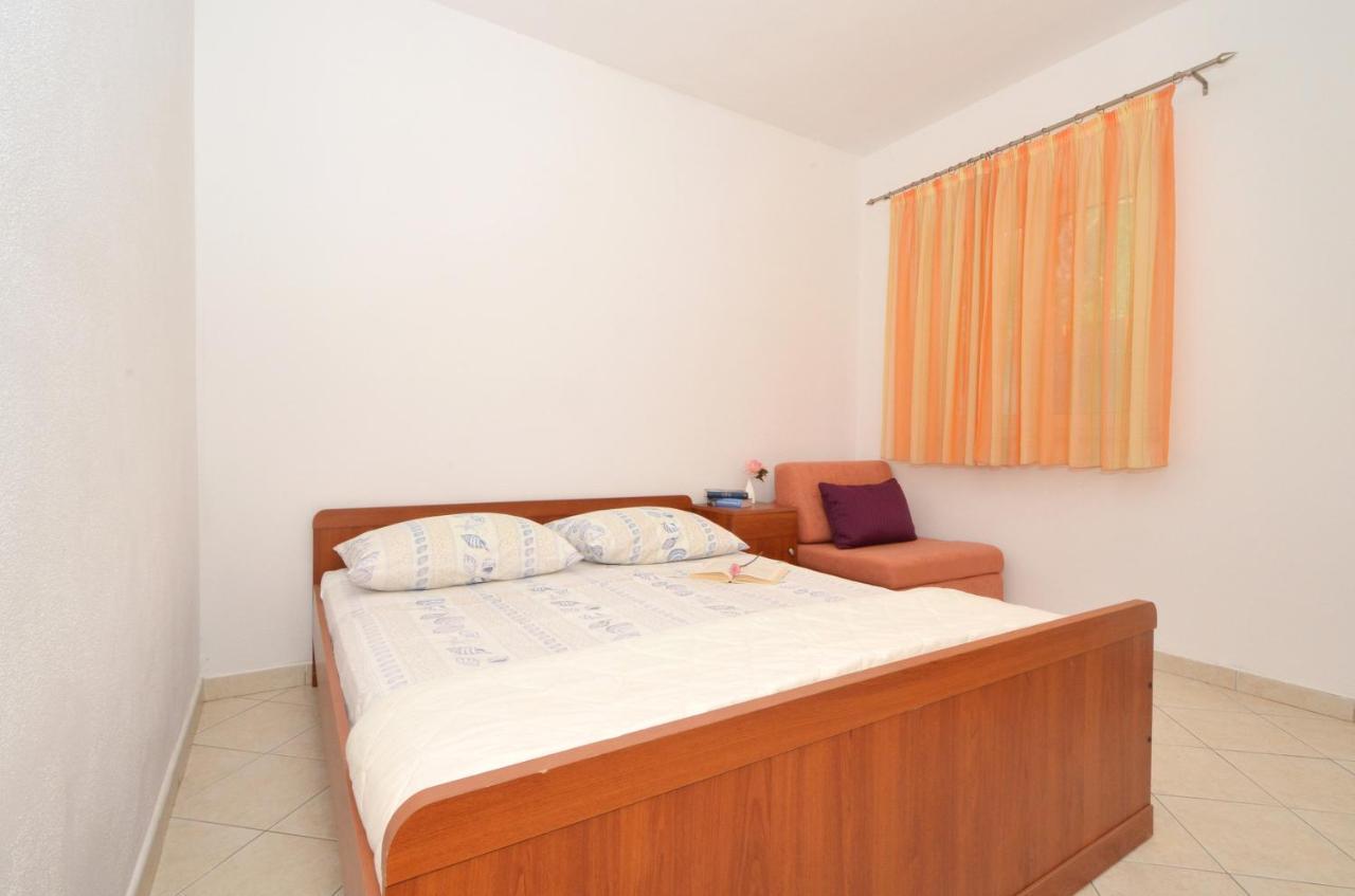 Apartments With A Parking Space Arbanija, Ciovo - 5228 Trogir Exterior photo