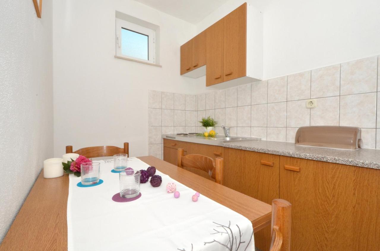 Apartments With A Parking Space Arbanija, Ciovo - 5228 Trogir Exterior photo