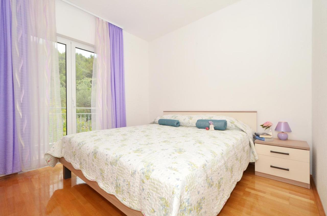 Apartments With A Parking Space Arbanija, Ciovo - 5228 Trogir Exterior photo