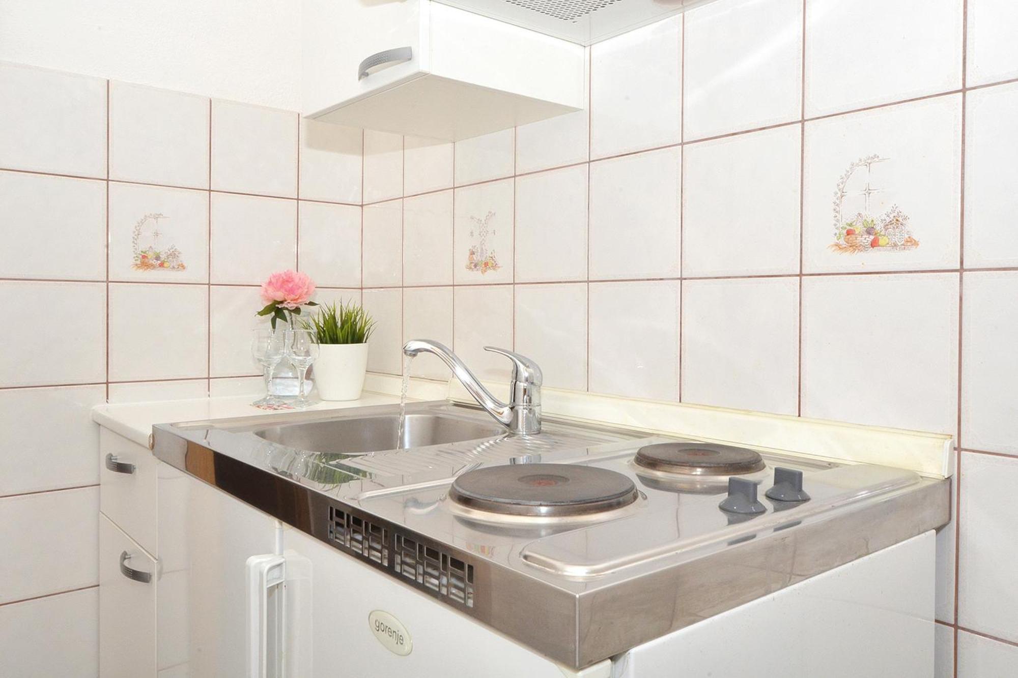 Apartments With A Parking Space Arbanija, Ciovo - 5228 Trogir Room photo