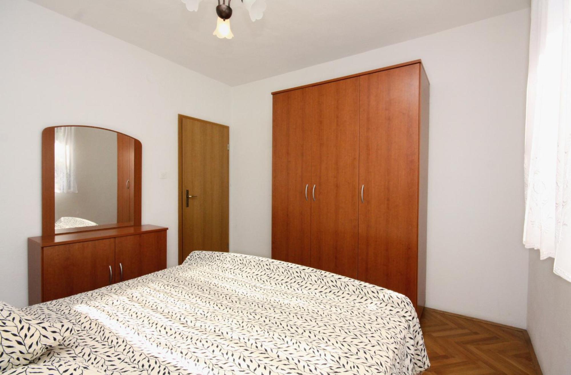 Apartments With A Parking Space Arbanija, Ciovo - 5228 Trogir Room photo