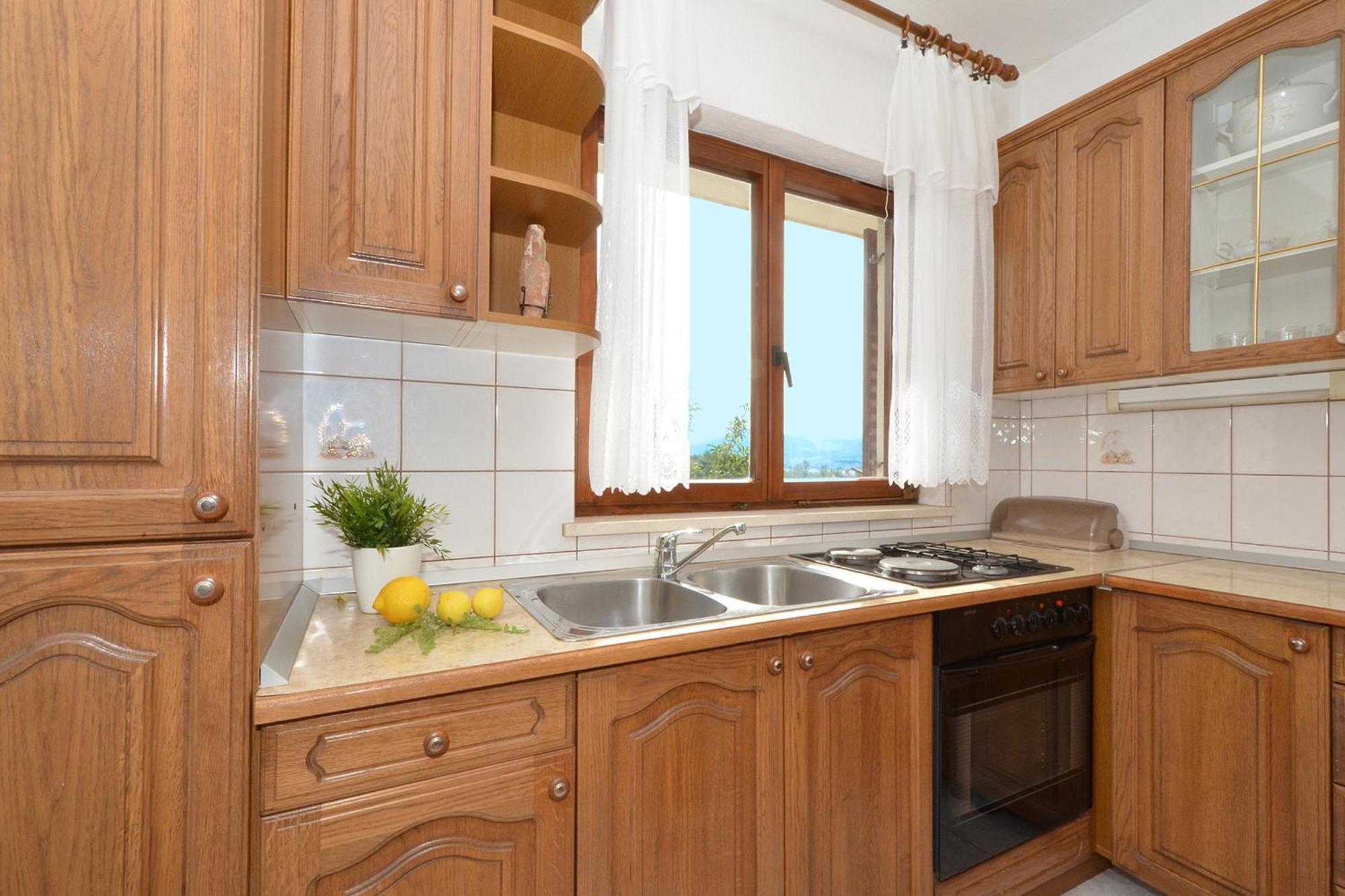 Apartments With A Parking Space Arbanija, Ciovo - 5228 Trogir Room photo