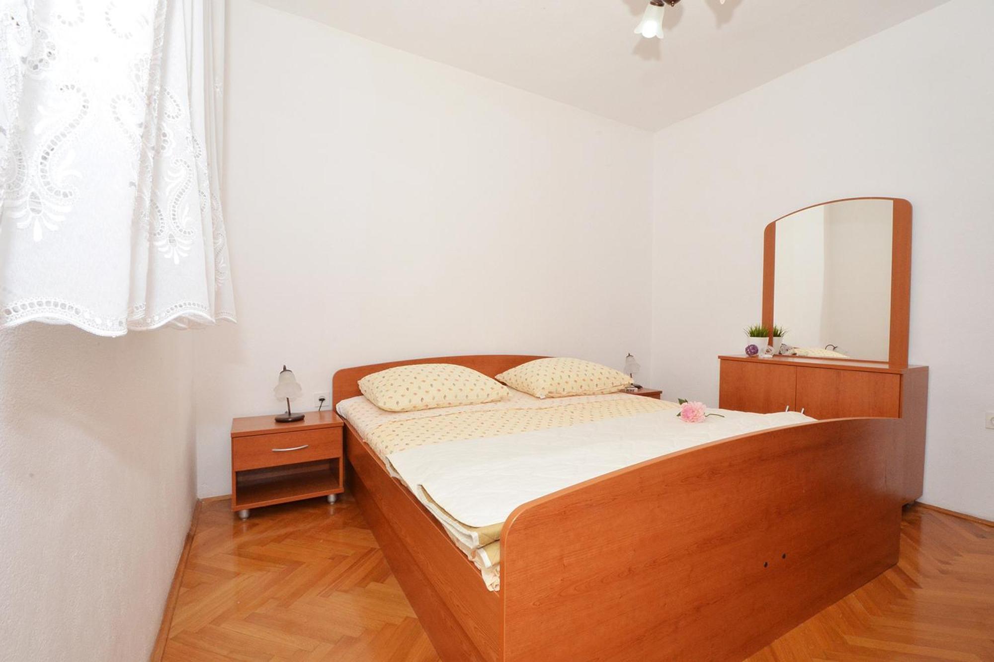 Apartments With A Parking Space Arbanija, Ciovo - 5228 Trogir Room photo